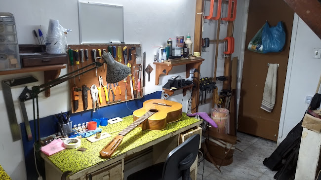 Doutor Das Cordas - Luthier