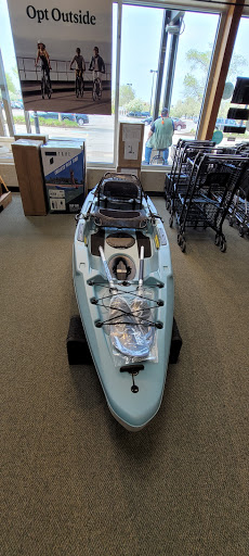 Camping Store «REI», reviews and photos, 888 Willow Rd, Northbrook, IL 60062, USA