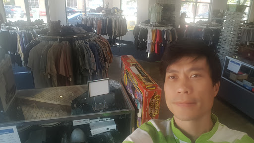 Thrift Store «Goodwill», reviews and photos, 28 W 25th Ave, San Mateo, CA 94403, USA