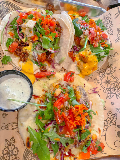 Shopping Mall «Shops at Vineyard Village», reviews and photos, 2800 Texas 121 Business, Euless, TX 76039, USA