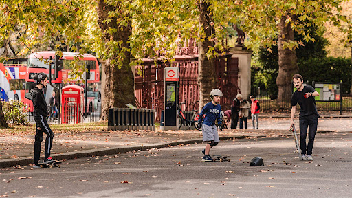 Skate Club | Skateboard lessons - London