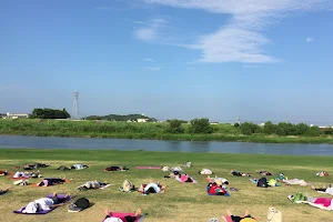 こころが晴れるヨガ fine yoga（ファインヨガ）おけいこスペースRe・Fine八尾志紀 (リファイン） image
