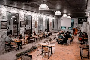 MbahDharmo Cafe & Resto image