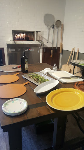 Kitchen Supply Store «Atherton Appliance & Kitchens», reviews and photos, 695 Veterans Blvd, Redwood City, CA 94063, USA