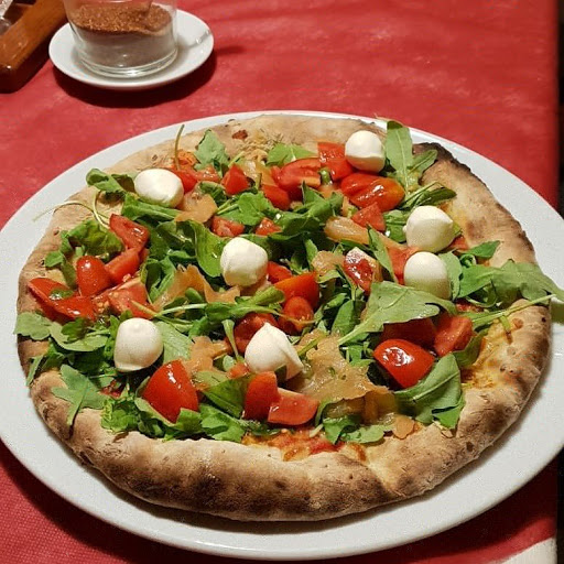 Pizzeria Ristorante Plavis di Venturato Emanuela in Ponte di Piave, Provincia di Treviso