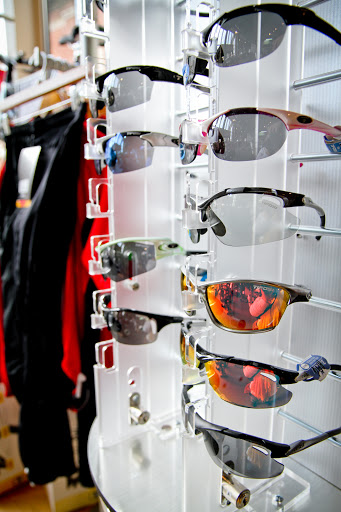 Bicycle Store «Bicycle Garage Indy», reviews and photos, 242 E Market St #101, Indianapolis, IN 46204, USA