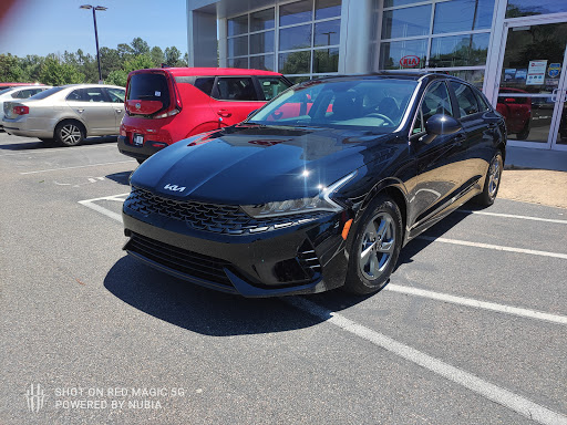 Used Car Dealer «Carriage Kia», reviews and photos, 2815 Browns Bridge Rd, Gainesville, GA 30504, USA