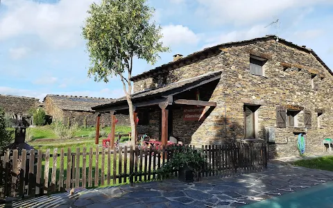 Casa Rural “La Pizarra Negra”. image