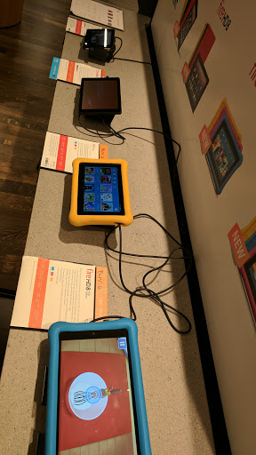 Electronics Store «Amazon Books», reviews and photos, 246 Legacy Pl, Dedham, MA 02026, USA