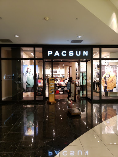 Shopping Mall «Northridge Fashion Center», reviews and photos, 9301 Tampa Ave, Northridge, CA 91324, USA