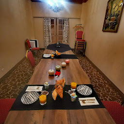 Photo n°92 de Restaurant Les 3 Rois by YY « Villers Bocage » à Villers-Bocage ()