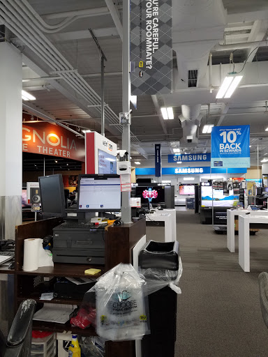 Electronics Store «Best Buy», reviews and photos, 1 Garden State Plaza Blvd, Paramus, NJ 07652, USA