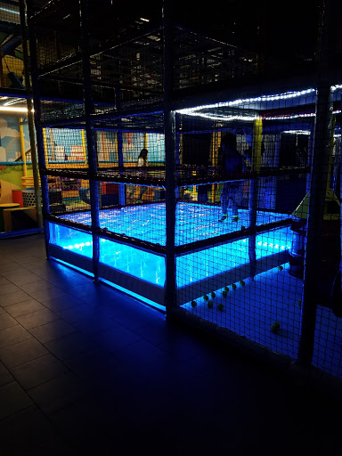 UPTOWN JUNGLE FUN PARK Murrieta, CA image