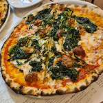 Photo n°1 de l'avis de max.o fait le 19/02/2023 à 15:09 sur le  Hostaria Pizzeria da Nonna Nella à Rome