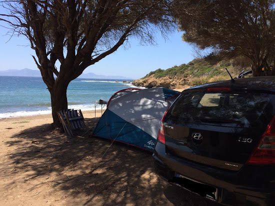 Wild camp beach