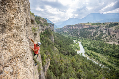 Instinct Vertical Escalade et Canyon à Réotier