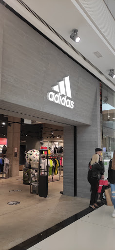 Adidas Store Almería C.          C.           Torrecárdenas