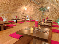 Atmosphère du Restaurant japonais SUSHI COURONNE Aix en Provence - n°11