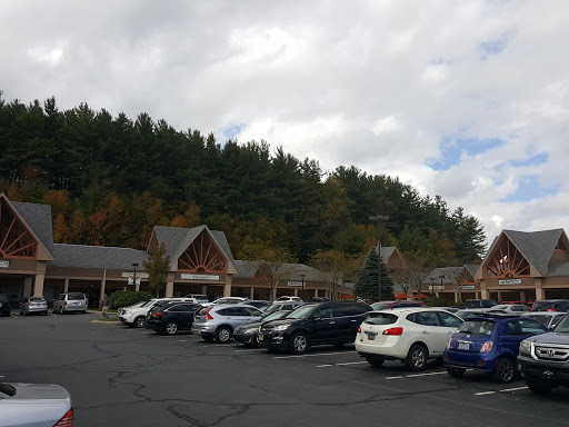 Outlet Store «Tanger Outlet Blowing Rock», reviews and photos, 278 Shoppes on the Parkway Rd, Blowing Rock, NC 28605, USA