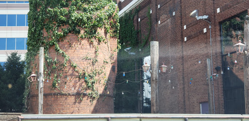 Shopping Mall «Rookwood Commons Shopping Center», reviews and photos, 3805 Edwards Rd, Cincinnati, OH 45209, USA