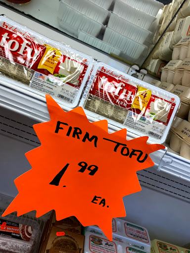 Produce Market «Farmer Jones Indoor Market», reviews and photos, 16701 Broadway Ave, Cleveland, OH 44137, USA