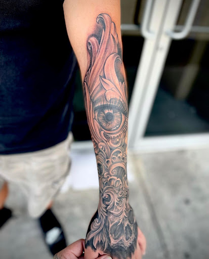 Explore pig tattoo ideas, creative tattoo ideas in El Paso, available at Pumping Ink Tattoo Parlor