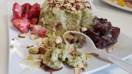 Restaurant «Vampire Penguin Eureka», reviews and photos, 3144 Broadway St, Eureka, CA 95501, USA