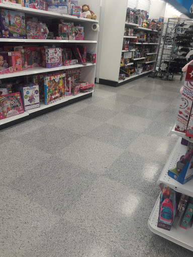 Clothing Store «Ross Dress for Less», reviews and photos, 10700 MacArthur Blvd, Oakland, CA 94605, USA