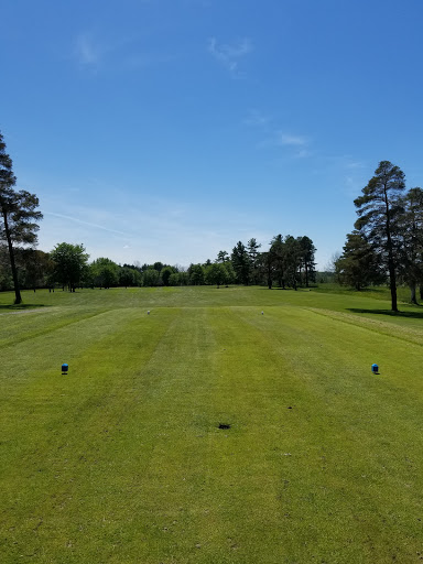Golf Course «Churchville Golf Course», reviews and photos, 643 Kendall Rd, Churchville, NY 14428, USA