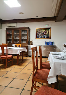 HOTEL OS CARACOLES, S.L. LUGAR, A Derrasa, S-N, 32792 A Derrasa, Province of Ourense, España