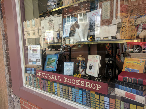 Used Book Store «Snowball Bookshop», reviews and photos, 564 W Tuscarawas Ave # 102, Barberton, OH 44203, USA