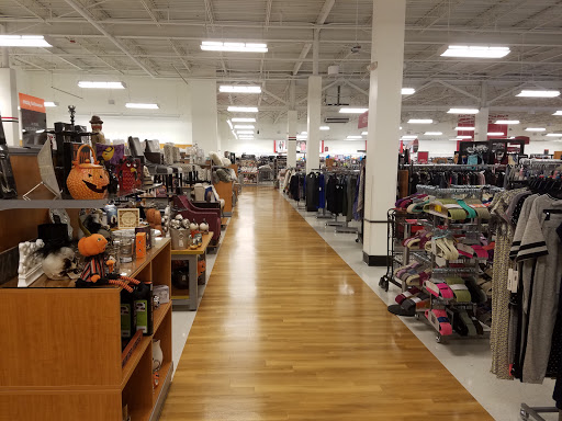 Department Store «T.J. Maxx», reviews and photos, 1301 Missouri Ave N, Largo, FL 33770, USA