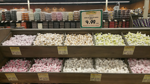 Grocery Store «Fresh Thyme Farmers Market- Alamo/Oakley», reviews and photos, 3321 Alamo Ave, Cincinnati, OH 45209, USA