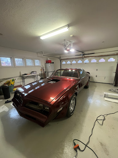 Greaser Detailing and  Wraps and  Tint and  PPF and  Chrome Delete en Medina