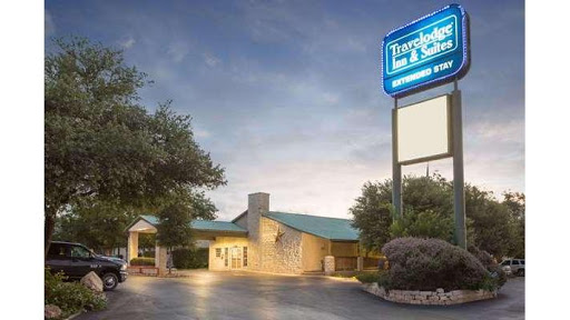 Travelodge Inn & Suites by Wyndham San Antonio Airport