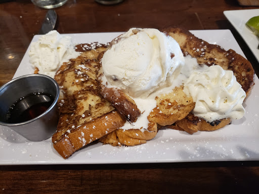 Restaurant «Browndog Treats, Drinks, & Eats», reviews and photos, 120 E Main St, Northville, MI 48167, USA