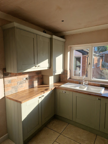 Reviews of surprise kitchens in Stoke-on-Trent - Interior designer