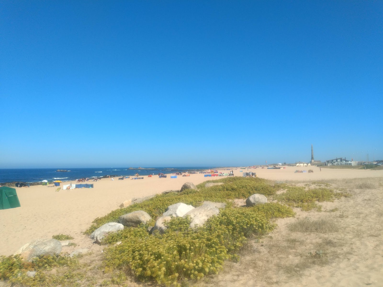 Valokuva Praia da Memoriaista. - hyvä lemmikkiystävällinen paikka lomalle