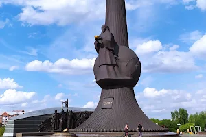 Defenders of the Motherland Monument image