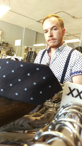 Clothing Store «United Apparel Liquidators», reviews and photos, 2918 West End Ave, Nashville, TN 37203, USA