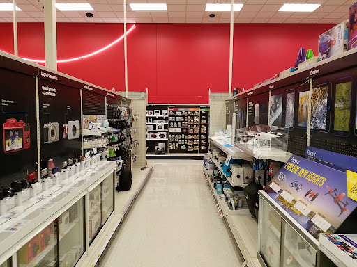 Department Store «Target», reviews and photos, 1400 E Lake Cook Rd, Wheeling, IL 60090, USA