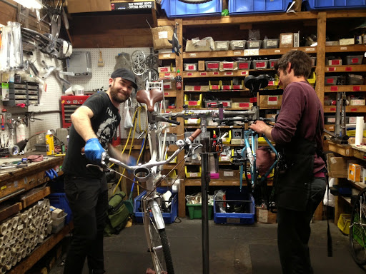 Bicycle Store «Campus WheelWorks», reviews and photos, 744 Elmwood Ave, Buffalo, NY 14222, USA