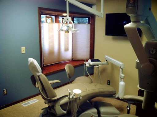 619 E Main St, Genoa, IL 60135, USA