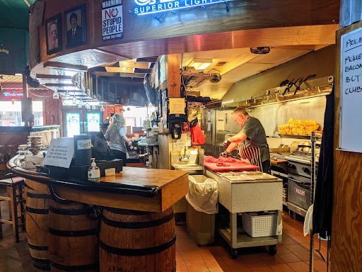 Bar & Grill «Richards Restaurant & Lounge», reviews and photos, 19 N McIntosh St, Elberton, GA 30635, USA