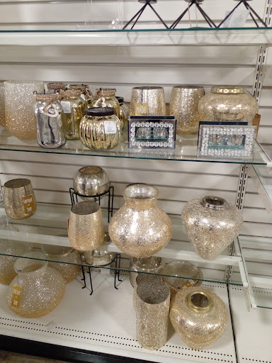 Home Goods Store «HomeGoods», reviews and photos, 3830 Bloomington St, Colorado Springs, CO 80922, USA