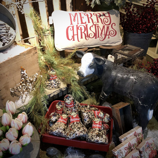 Florist «Vanlierop Garden Market Ltd», reviews and photos, 1020 Ryan Ave, Sumner, WA 98390, USA