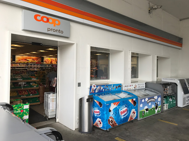 Opinii despre Coop Pronto Shop mit Tankstelle Zürich Höngg în Zürich - Tankstelle