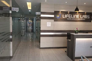 Lifeline Labs-Dr Abhishek Gupta(MD Pathology- Pathology in Jankipuram, Lucknow) image