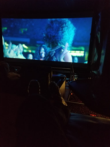 Movie Theater «Regal Cinemas Dulles Town Center 10», reviews and photos, 21100 Dulles Town Cir #203, Sterling, VA 20166, USA