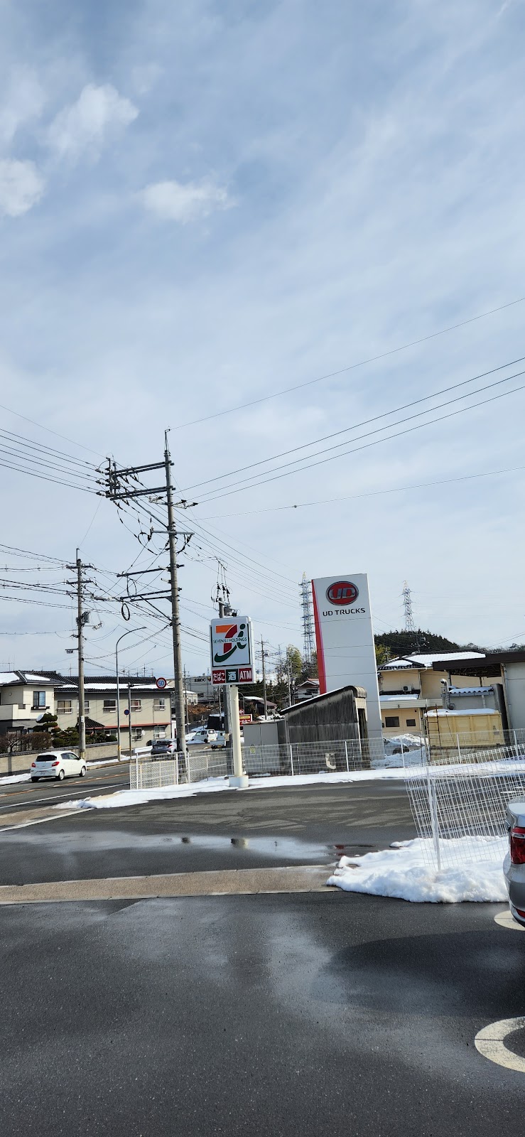 セブン-イレブン 三次東酒屋町店